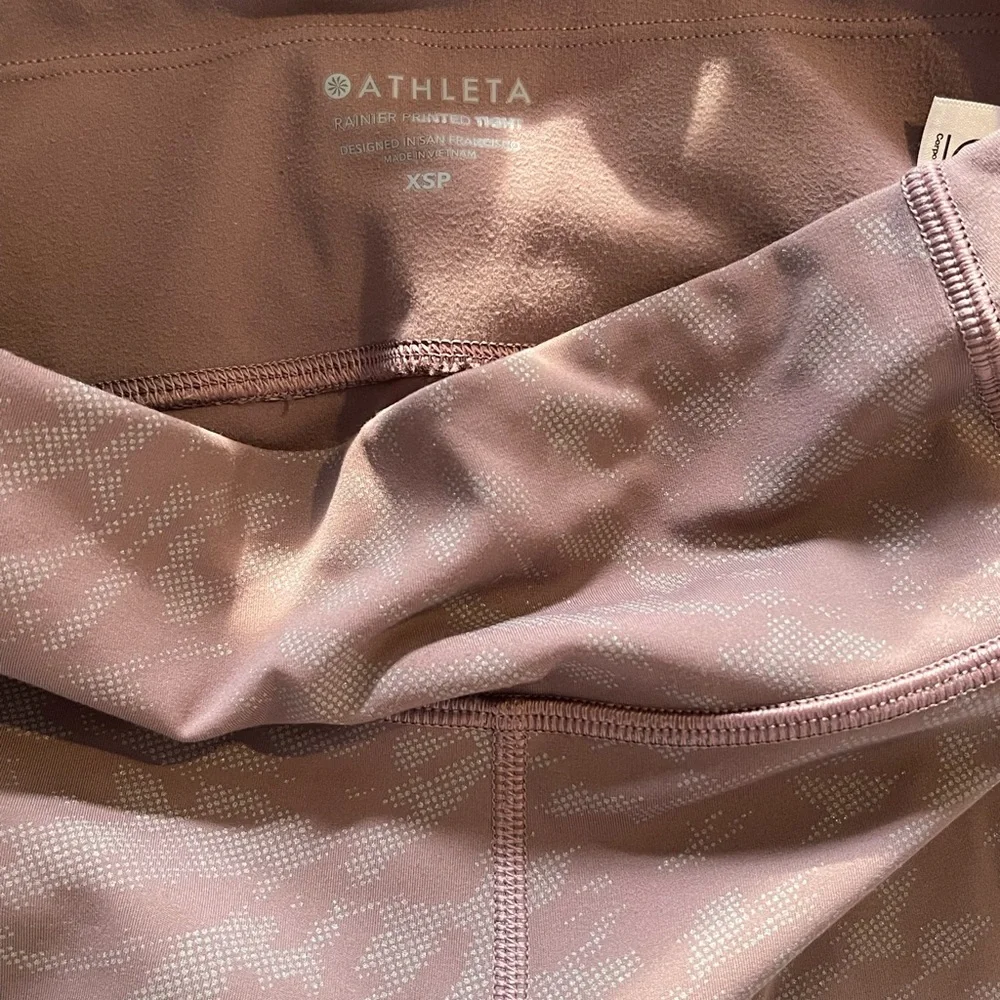 Athleta Rainer legging - Picture 10 of 10